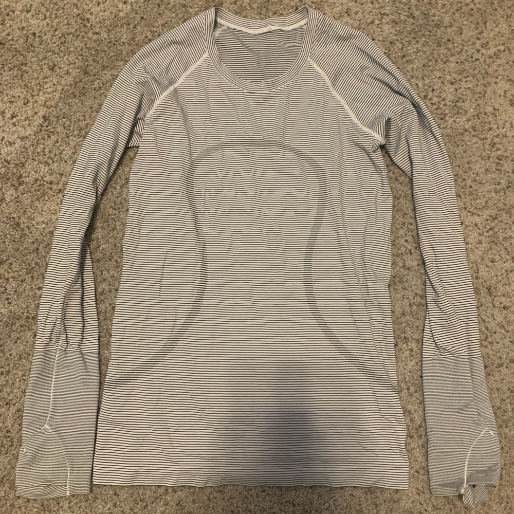 Long Sleeve Swiftly Tech Shirt